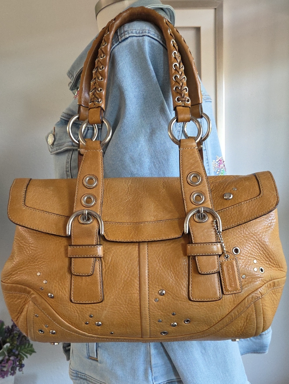 COACH 2007 Camel Soho Grommet & Stud Leather Satchel Shoulder Bag #F10933
